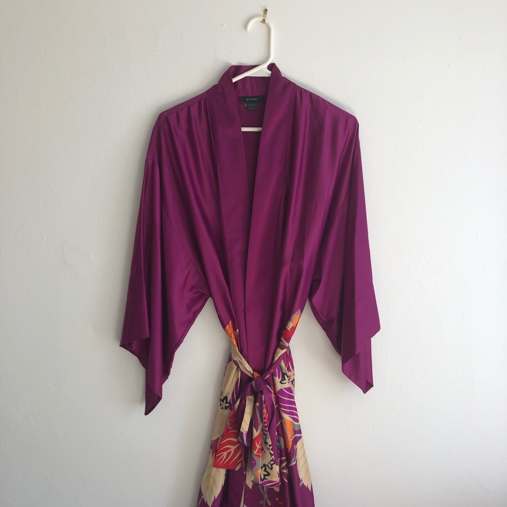 Natori silk kimono robe in pink flower pattern